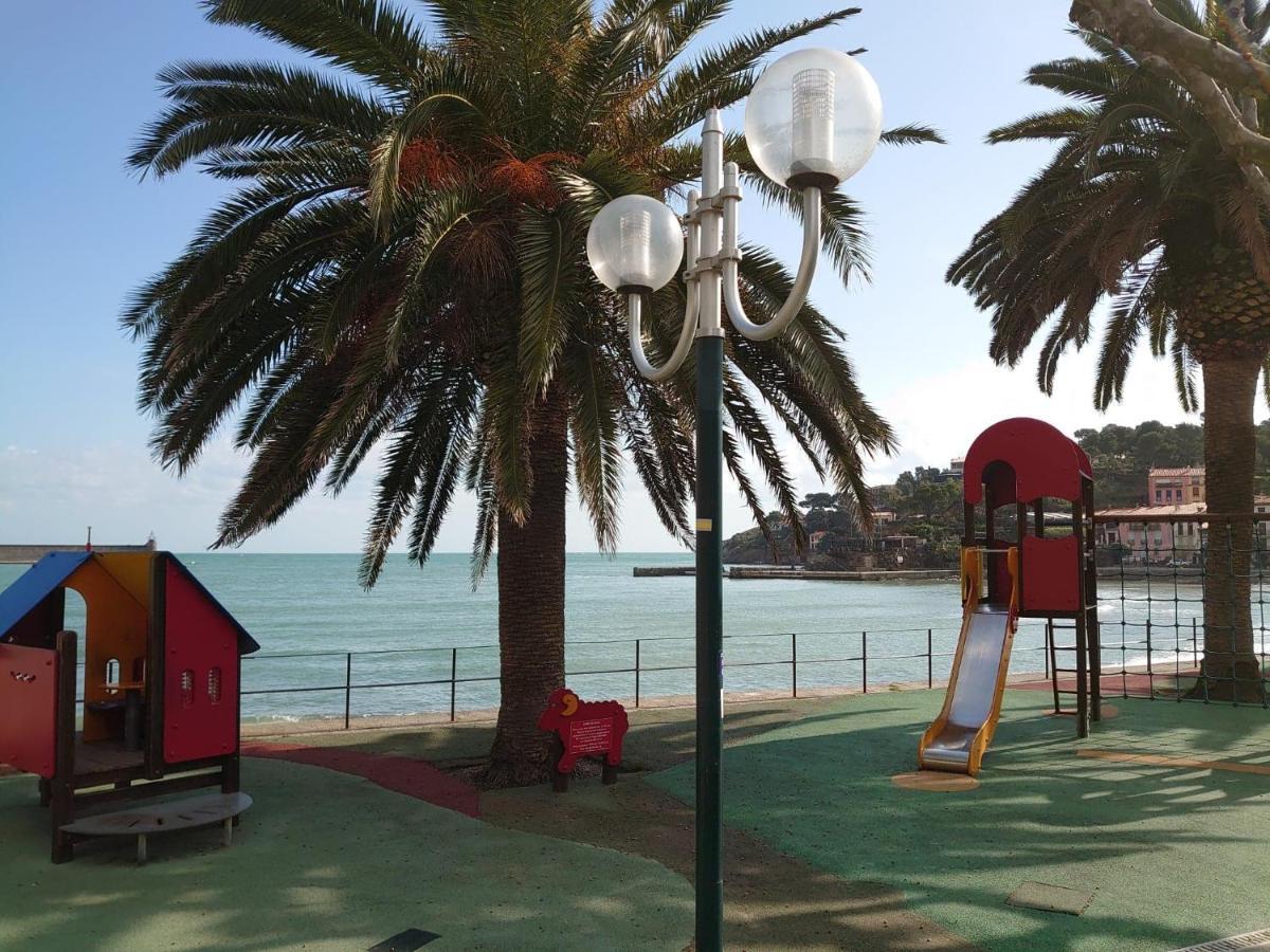 Appartement type T2 bord de mer ACCES PLAGE DIRECT 4RB4 Collioure Buitenkant foto